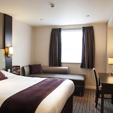 Premier Inn Bath City Centre الغرفة الصورة