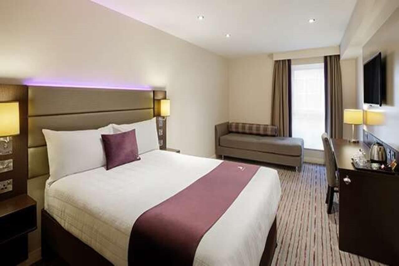 Premier Inn Bath City Centre المظهر الخارجي الصورة